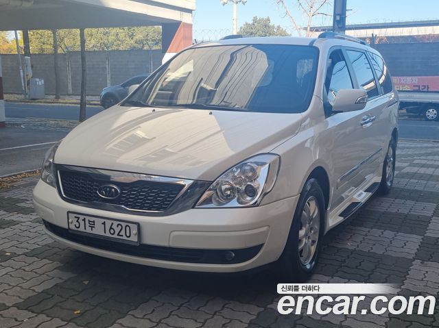 Kia Carnival — exterior