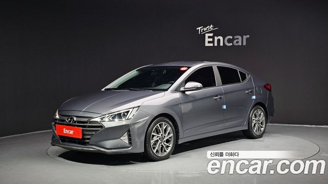 Hyundai Avante — exterior
