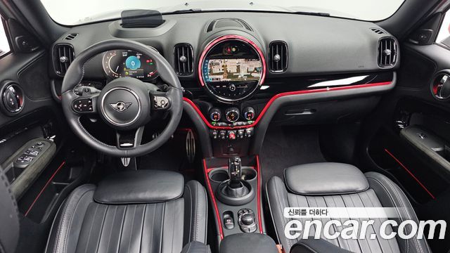 MINI Countryman — interior