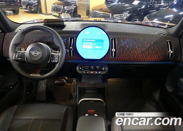MINI Countryman — interior