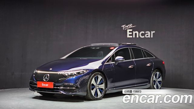 Mercedes-Benz EQS — exterior