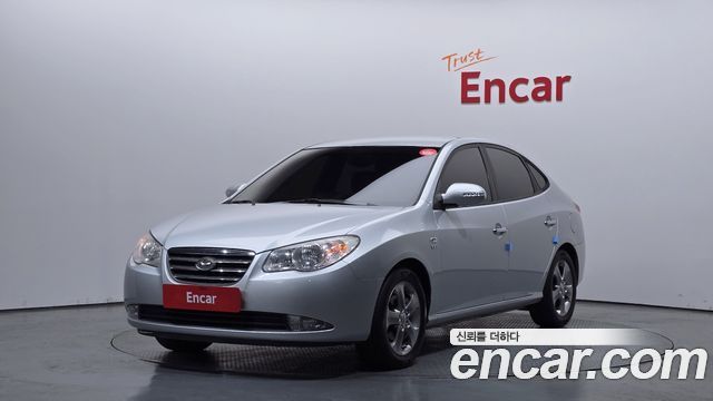 Hyundai Avante — exterior