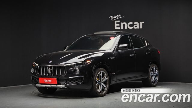 Maserati Levante — exterior