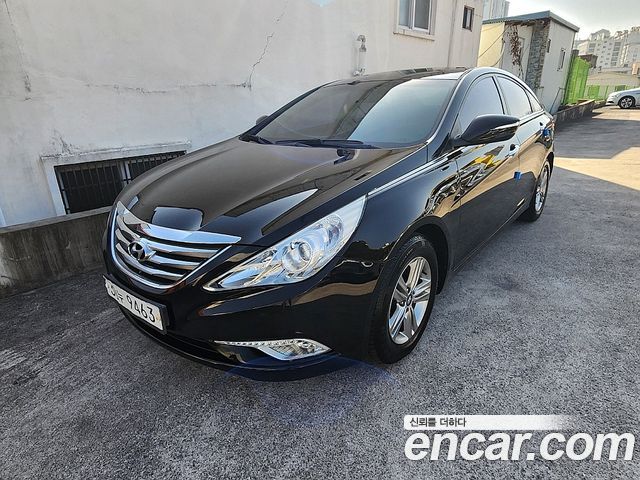 Hyundai Sonata — exterior
