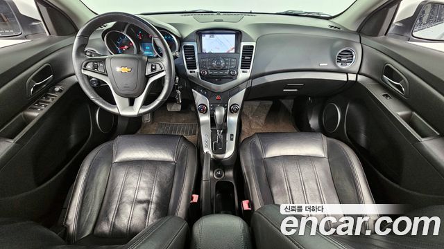 Chevrolet Korea Cruze — interior