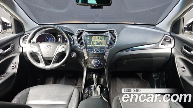 Hyundai Maxcruz — interior