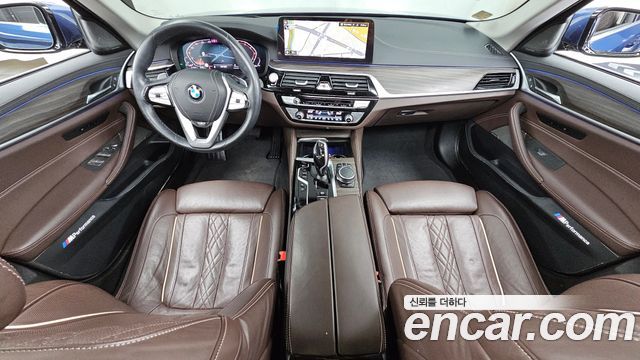 BMW 5 Series — interior