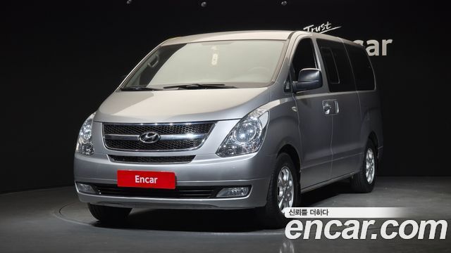 Hyundai Starex — exterior