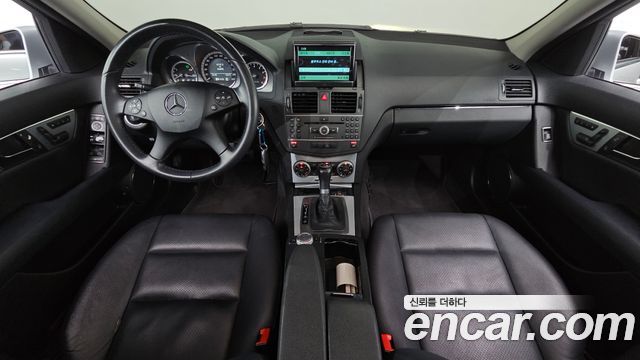 Mercedes-Benz C-Class — interior