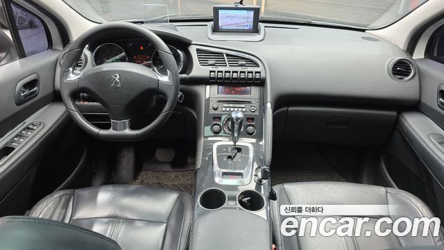 Peugeot 3008 — interior