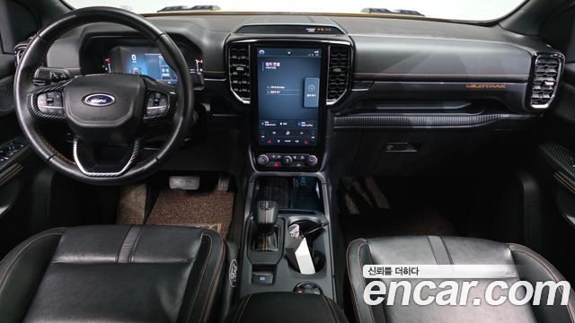 Ford Ranger — interior