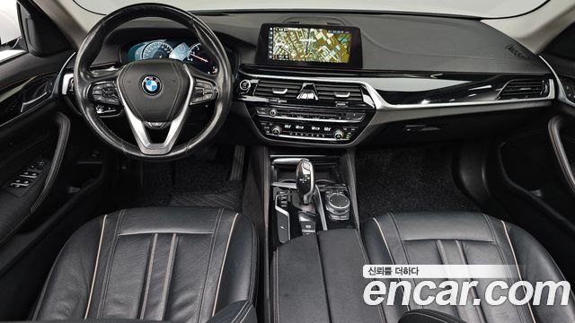 BMW 5 Series — interior