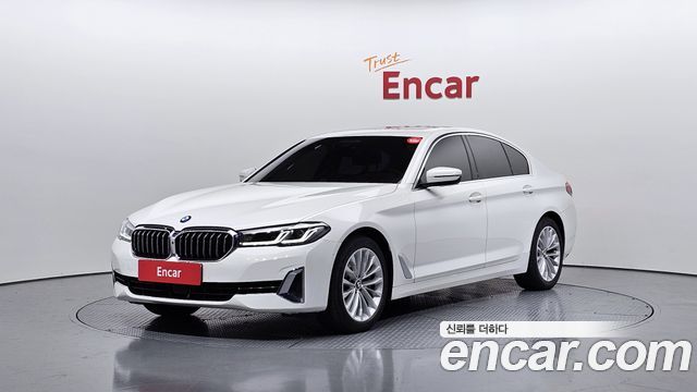 BMW 5 Series — exterior