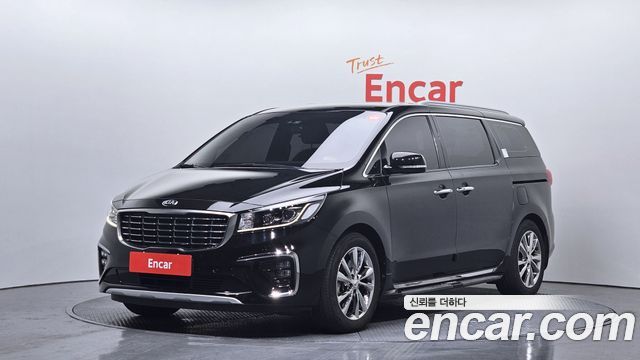 Kia Carnival — exterior
