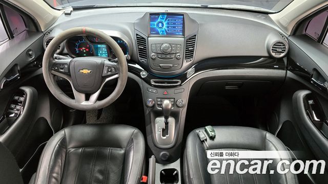 Chevrolet Korea Orlando — interior