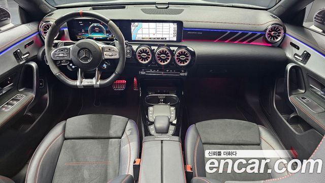 Mercedes-Benz CLA-Class — interior