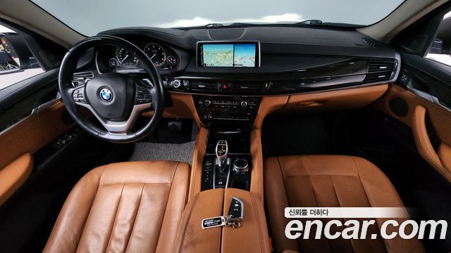 BMW X6 — interior