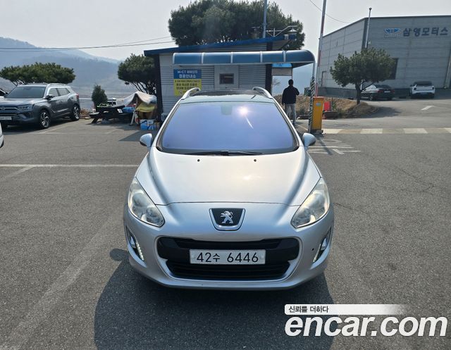 Peugeot 308 — exterior