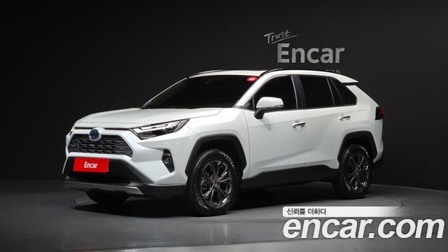 Toyota RAV4 — exterior
