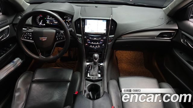 Cadillac ATS — interior