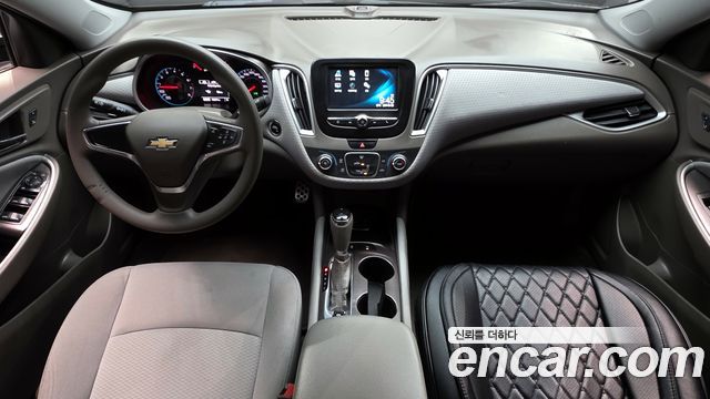 Chevrolet Korea Malibu — interior
