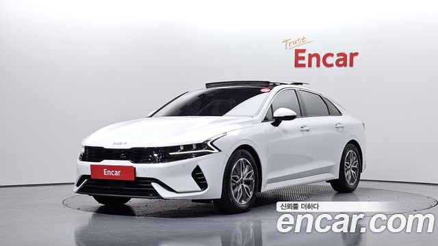 Kia K5 — exterior