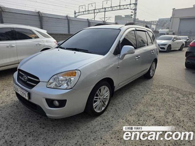 Kia Carens — exterior
