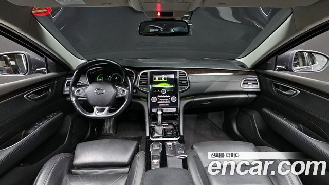 Renault Korea SM6 — interior