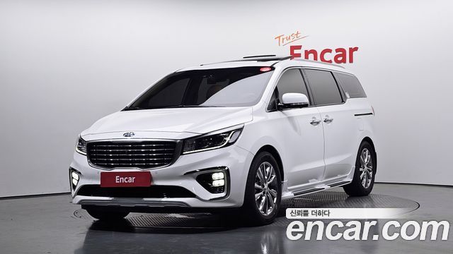 Kia Carnival — exterior