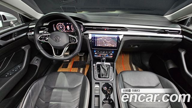 Volkswagen Arteon — interior
