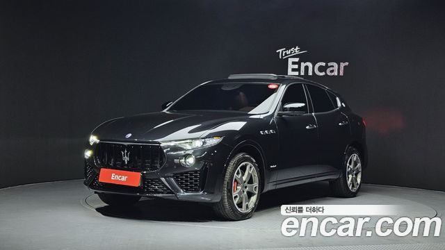 Maserati Levante — exterior