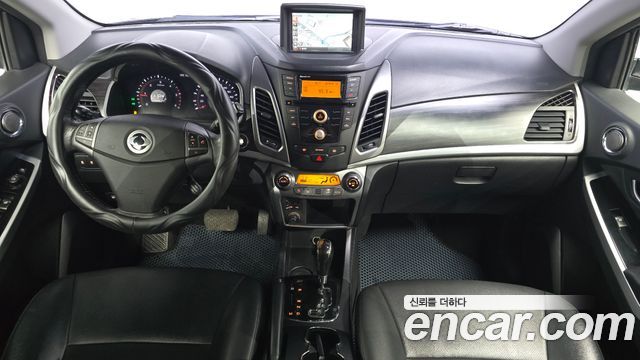 KG Mobility Korando — interior
