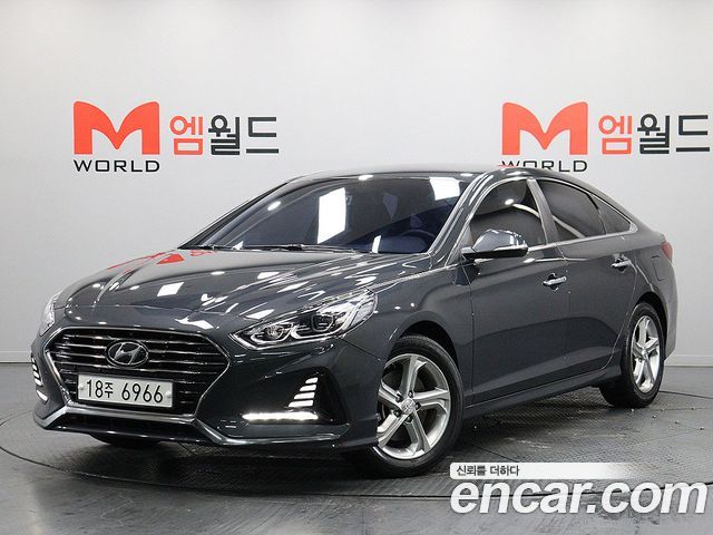 Hyundai Sonata — exterior