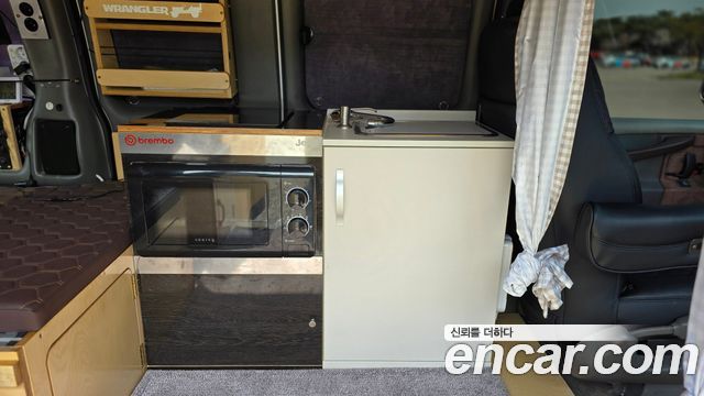 Chevrolet Express Van — interior