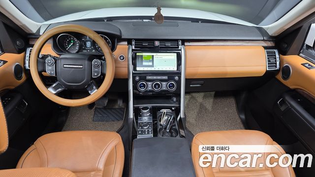 Land Rover Discovery — interior