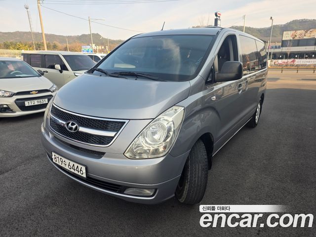 Hyundai Starex — exterior