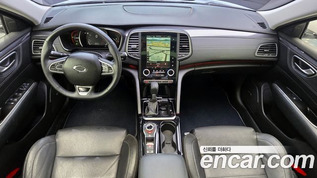 Renault Korea SM6 — interior