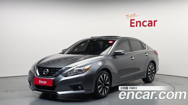 Nissan Altima — exterior
