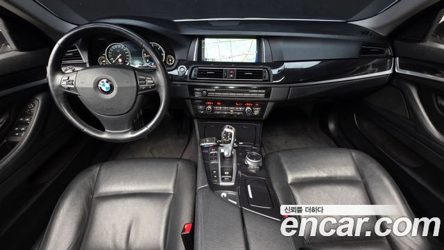 BMW 5 Series — interior