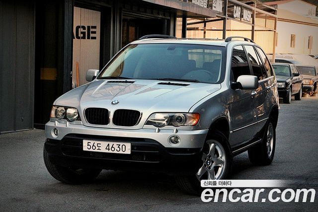BMW X5 — exterior