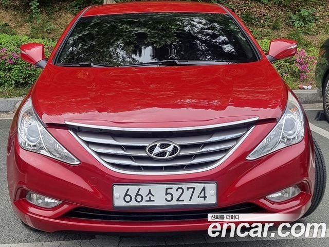 Hyundai Sonata — exterior