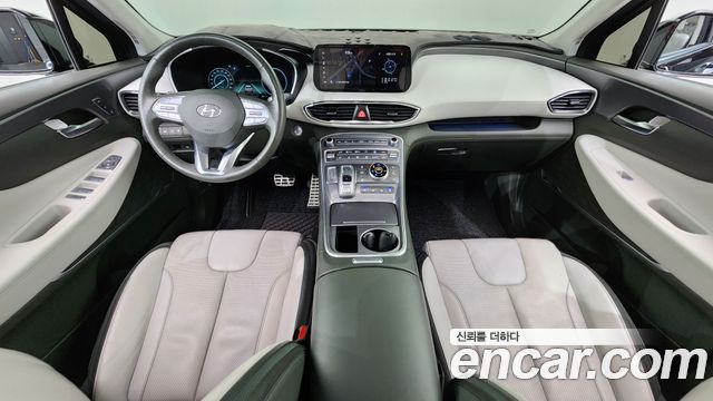Hyundai Santa Fe — interior