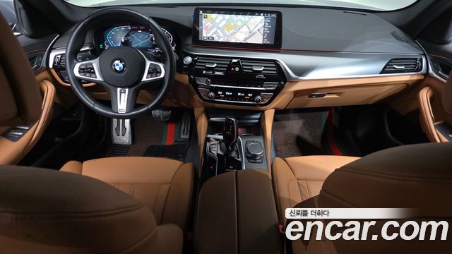 BMW 5 Series — interior