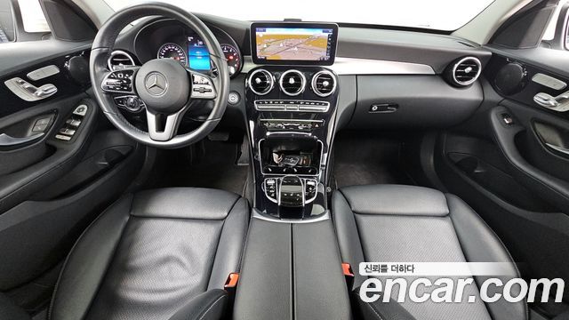 Mercedes-Benz C-Class — interior