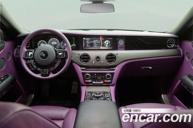 Rolls-Royce Ghost — interior