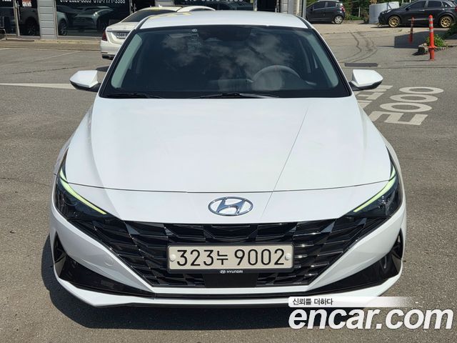 Hyundai Avante — exterior