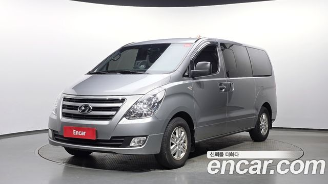 Hyundai Starex