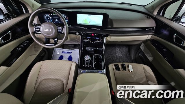 Kia Carnival — interior