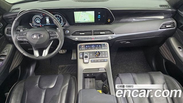 Hyundai Palisade — interior