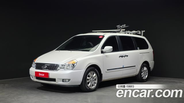 Kia Carnival — exterior